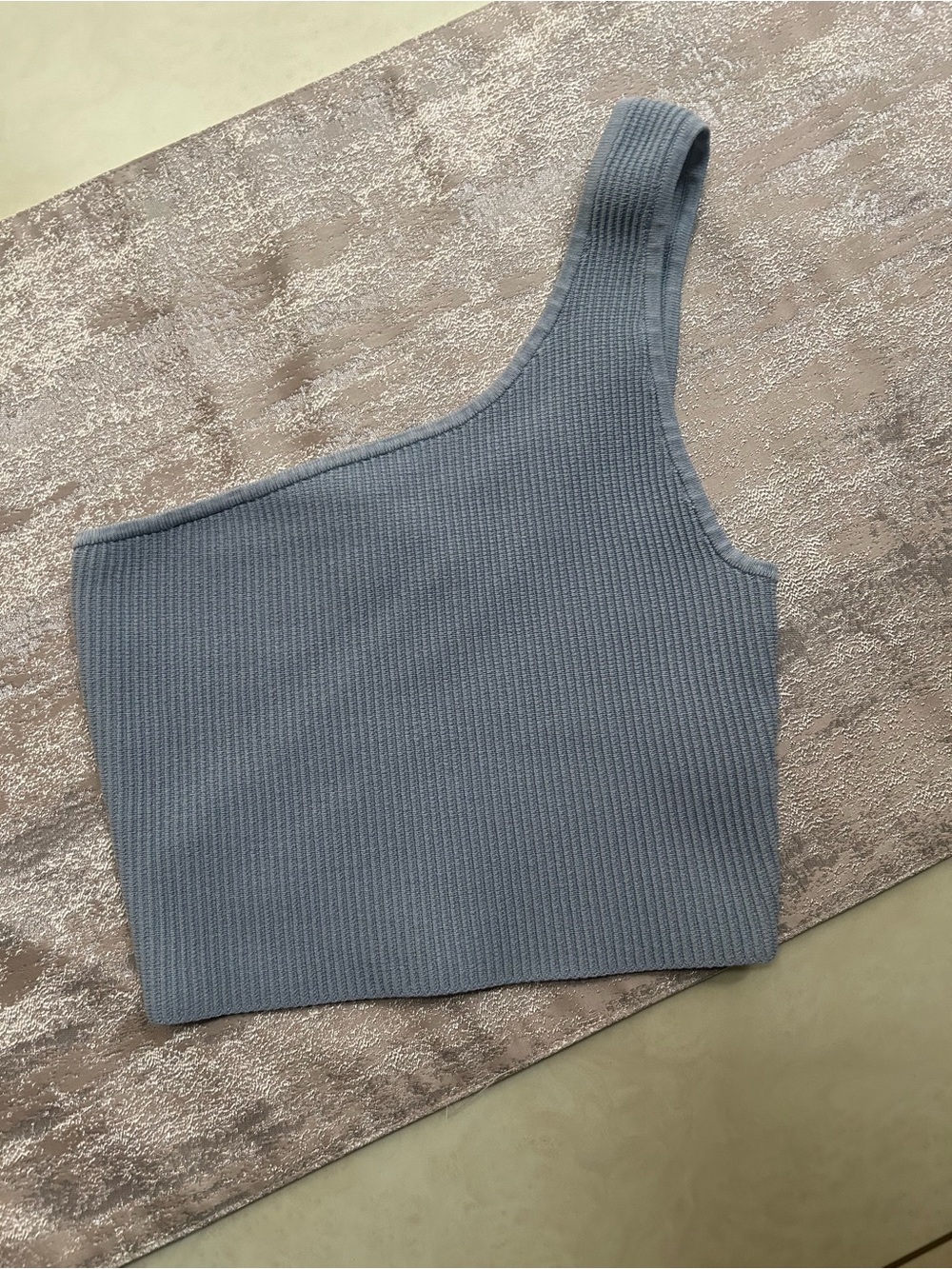 Babaton One-Shoulder Ribbed Crop Top - Picture 2 of 9